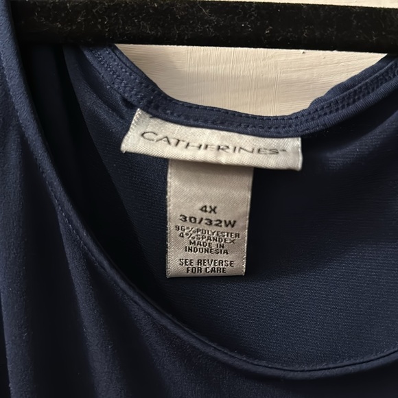 Catherine’s plus size 2 piece dress - Picture 3 of 3